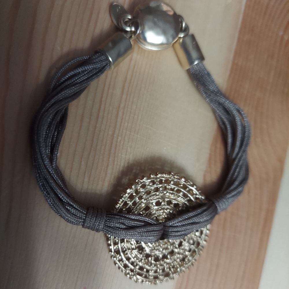 Chico's Textured Gold Disk Bracelet